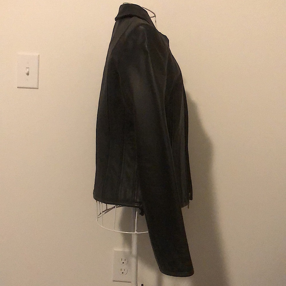 Victoria Secret - MODA International Genuine Black Leather Jacket. - Picture 3 of 12